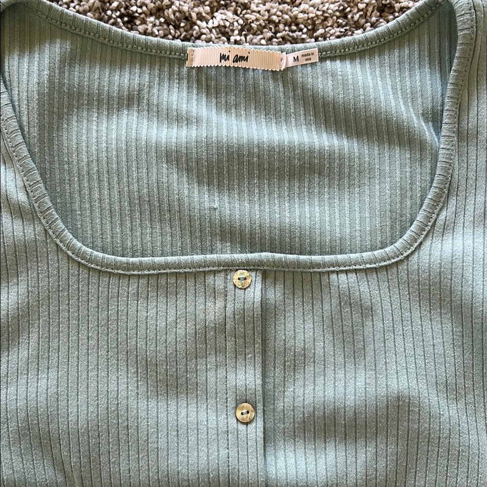 Mi Ami Ribbed Crop Top